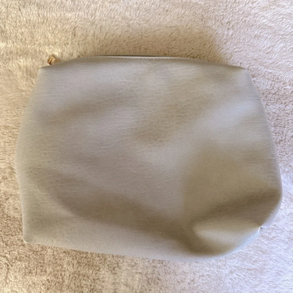 Antik Kraft small gray vegan leather makeup bag/ clutch